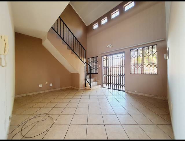 2 BEDROOM APARTMENT FOR SALE IN VORNA VALLEY